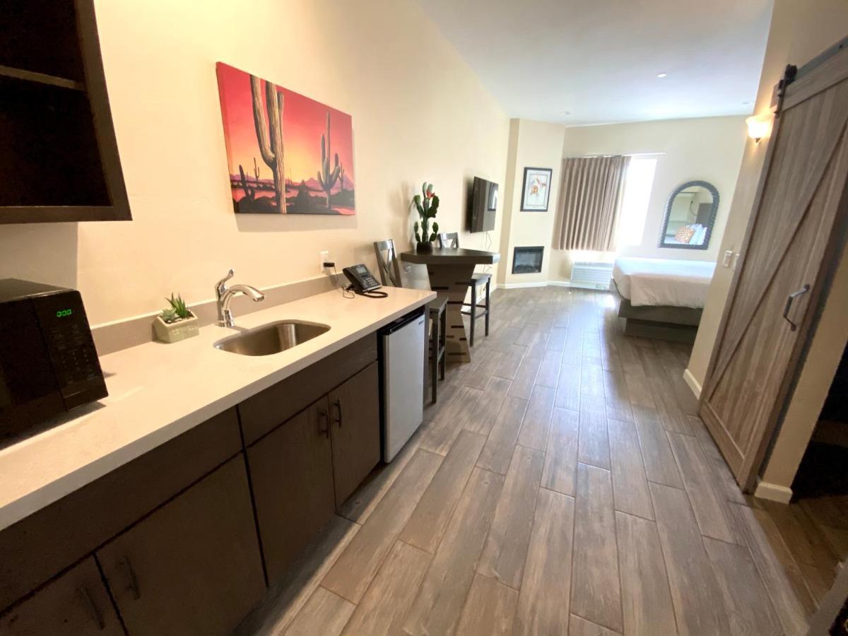 Sedona Village Lodge Экстерьер фото